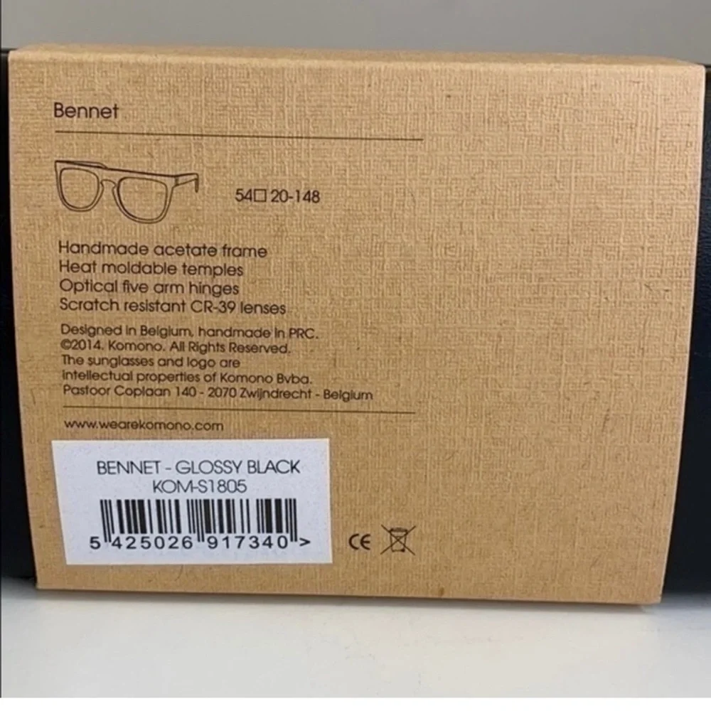 Komono sunglasses Bennet glossy black NEW square